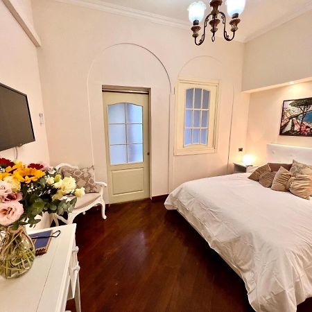 Domus Elena - Plebiscito Apartment Наполи Екстериор снимка
