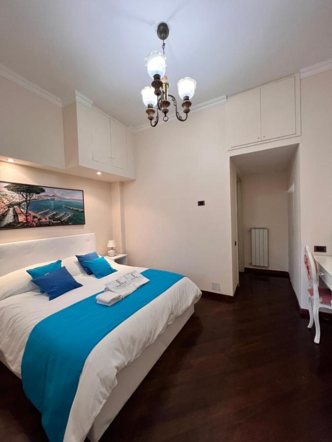 Domus Elena - Plebiscito Apartment Наполи Екстериор снимка